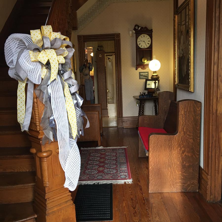 L&N Bed And Breakfast Ltd Henderson Buitenkant foto