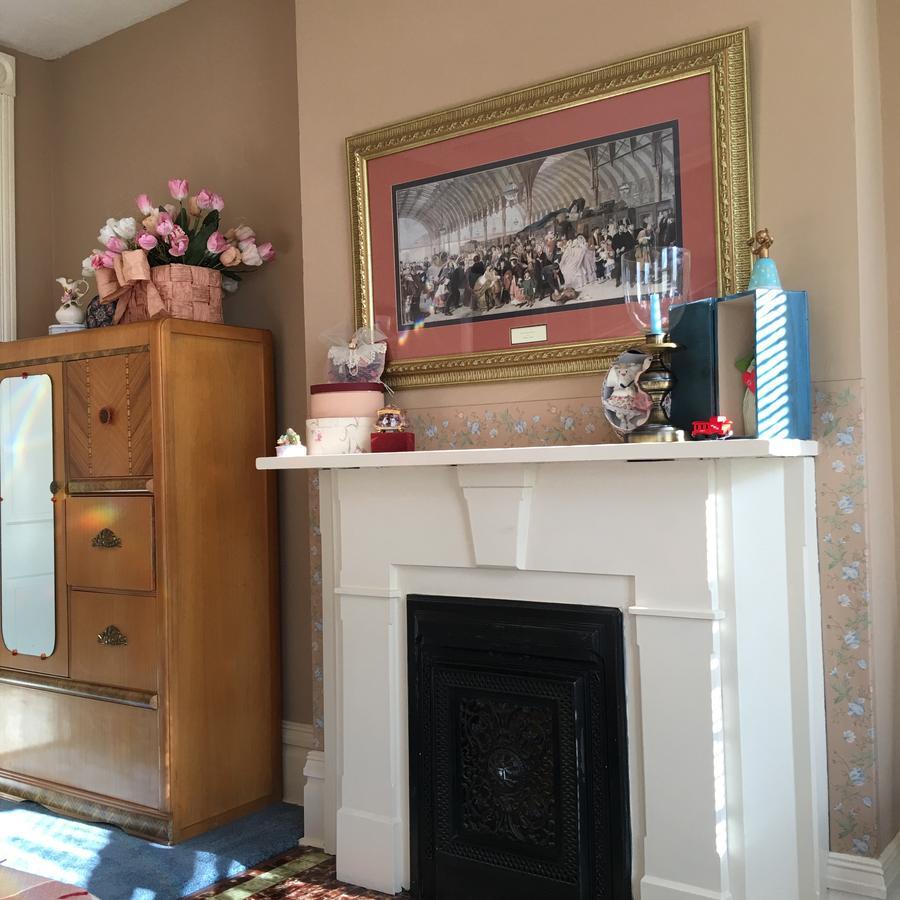 L&N Bed And Breakfast Ltd Henderson Buitenkant foto
